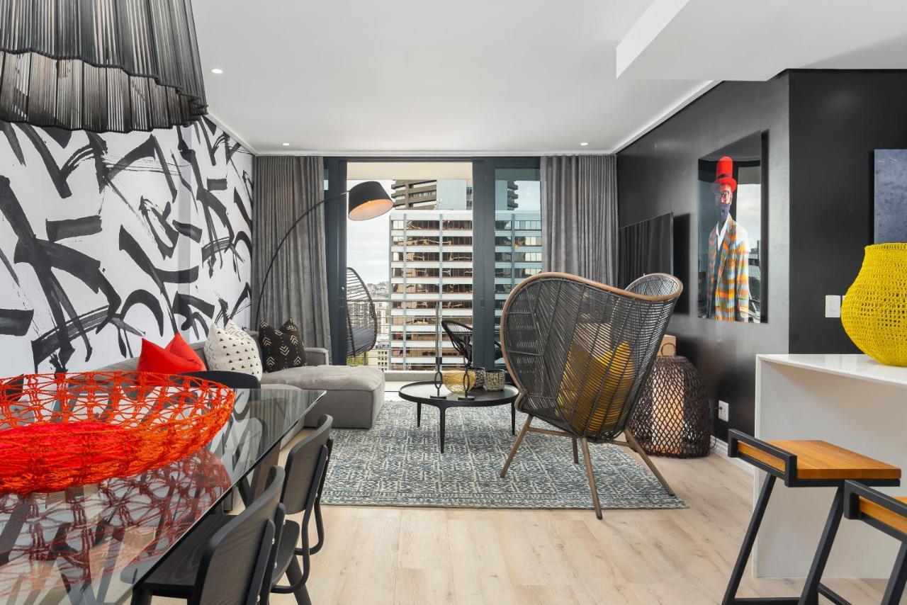 16 On Bree Luxury Apartments Кейптаун Екстериор снимка